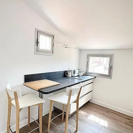 Superbe 1 Chambres, 2 Tennis, 2 Piscines, Plages, Parking Apartment *