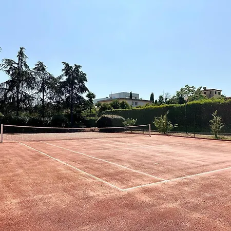 Apartment Superbe 1 Chambres, 2 Tennis, 2 Piscines, Plages, Parking Antibes